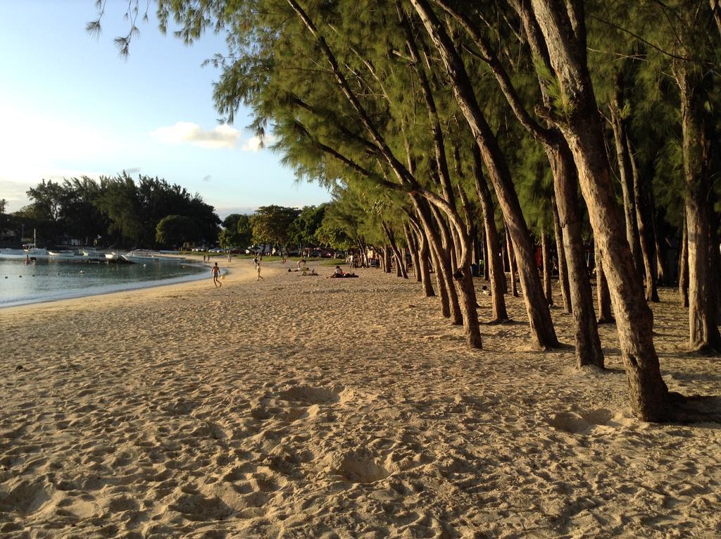 Ebrahim Flats - Grand Baie Beach Εξωτερικό φωτογραφία